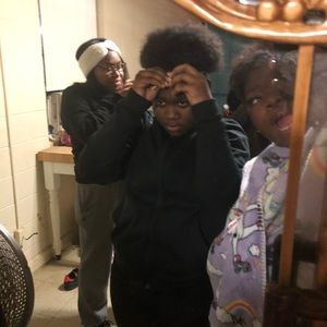 Meet your Posher, Lesha